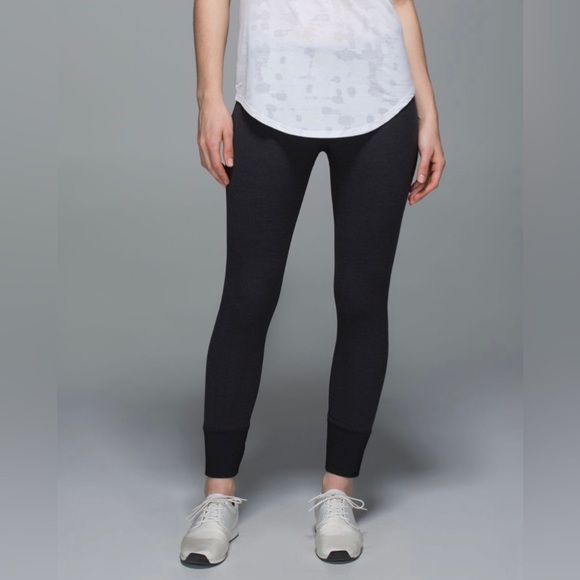 lululemon athletica Pants - Lululemon Ebb To Street Ribbed Pants Leggings Heathered Black Size 8